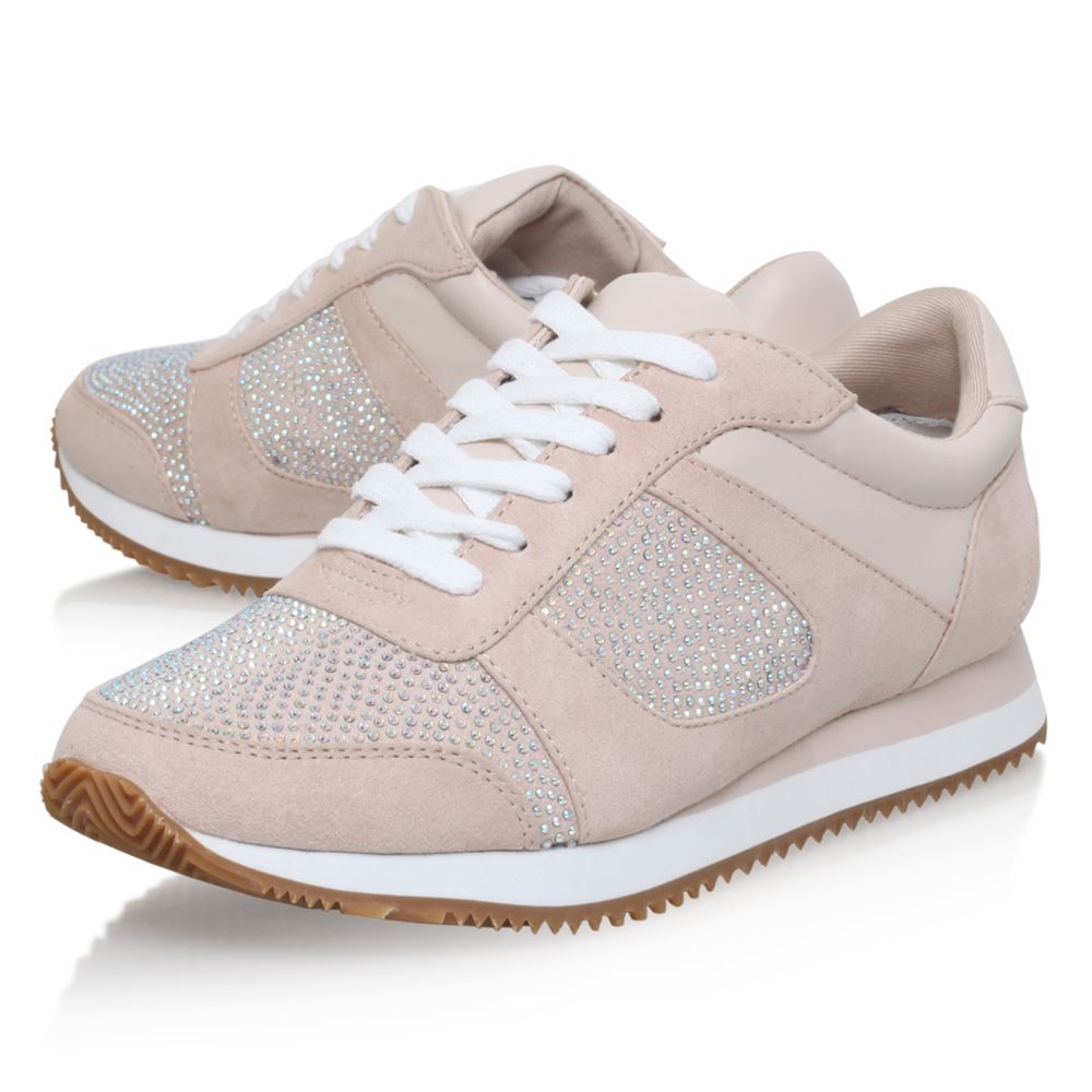 Nude Trainers 64