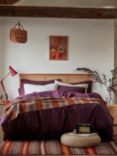 Piglet in Bed Cabin Wool Blanket, L220 x W140cm, Berry