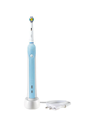 Braun Oral-B Professional Care 600 White & Clean Electric Toothbrush