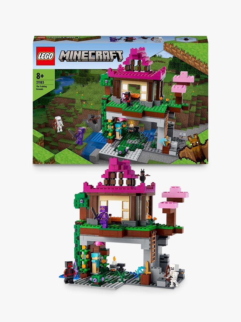 LEGO Minecraft 21183 The Grounds