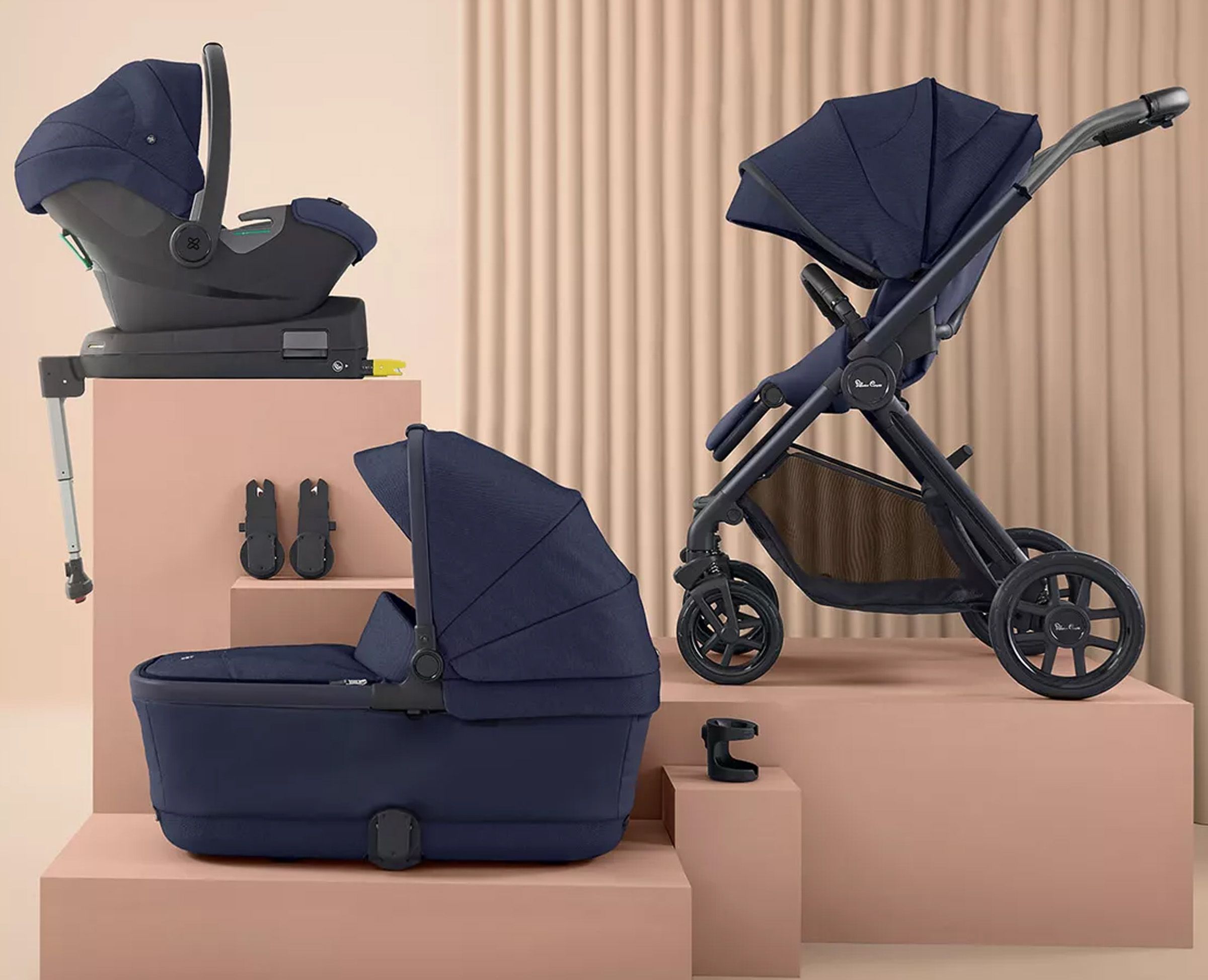 Silver Cross Dune Pushchair & Dream Car Seat Travel Pack £1,590 | £66.24 per month  interest free over 24 months