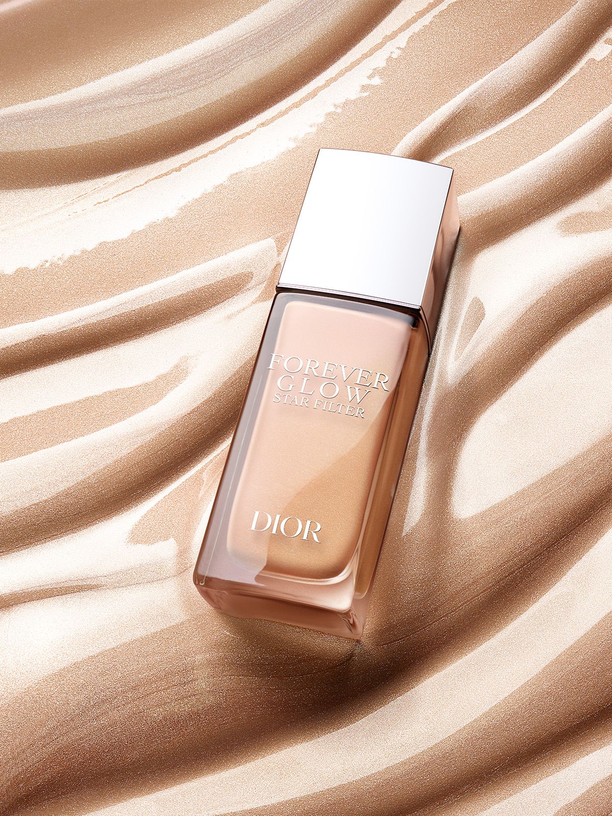 Image of DIOR liquid highlighters