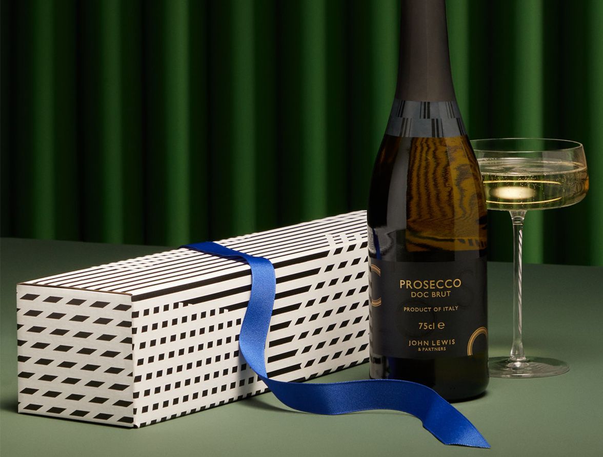 10 of the best gifts for unexpected guests