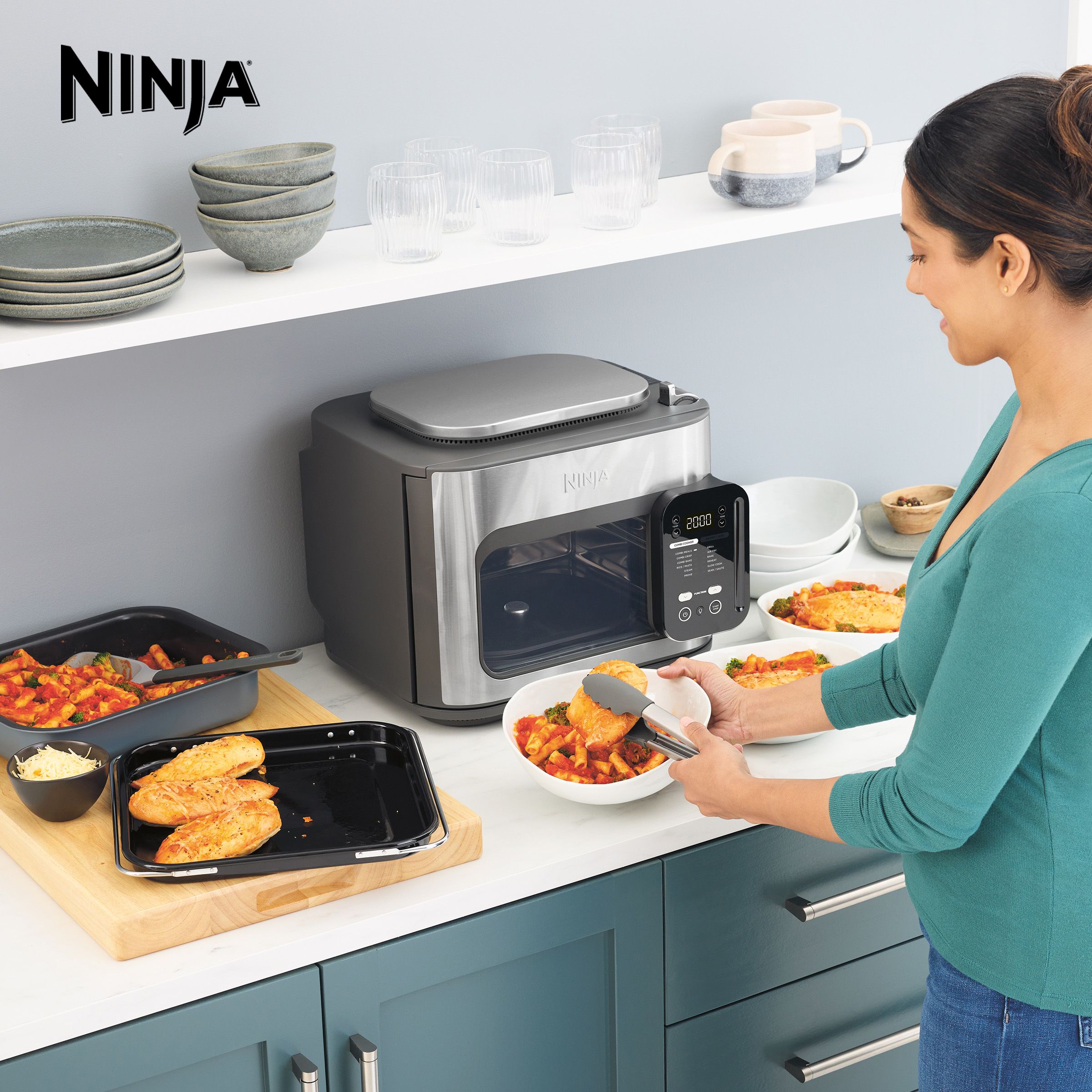 The Ninja multi-cooker, air fryer & oven in one