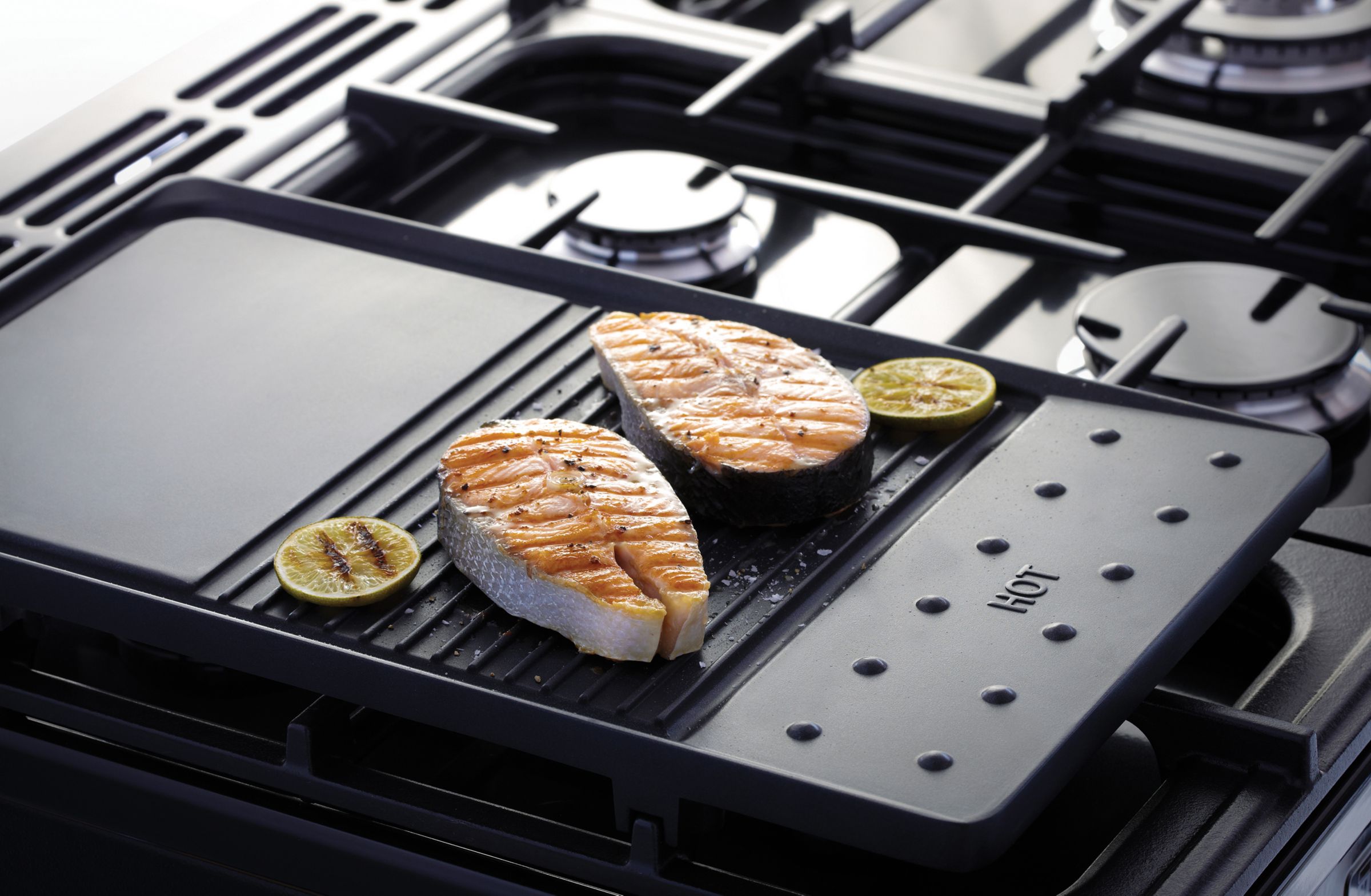 rangemaster image of a griddle top being used