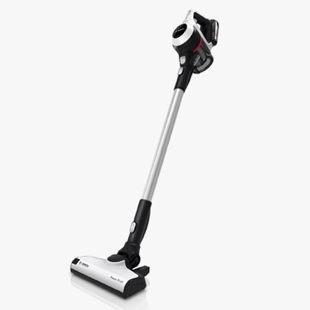CORDLESS VACUUM CLEANERS