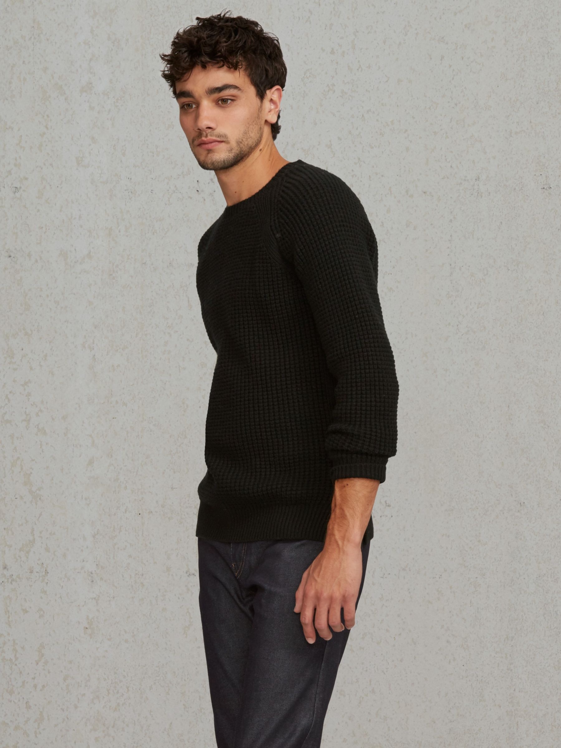 levis black jumper