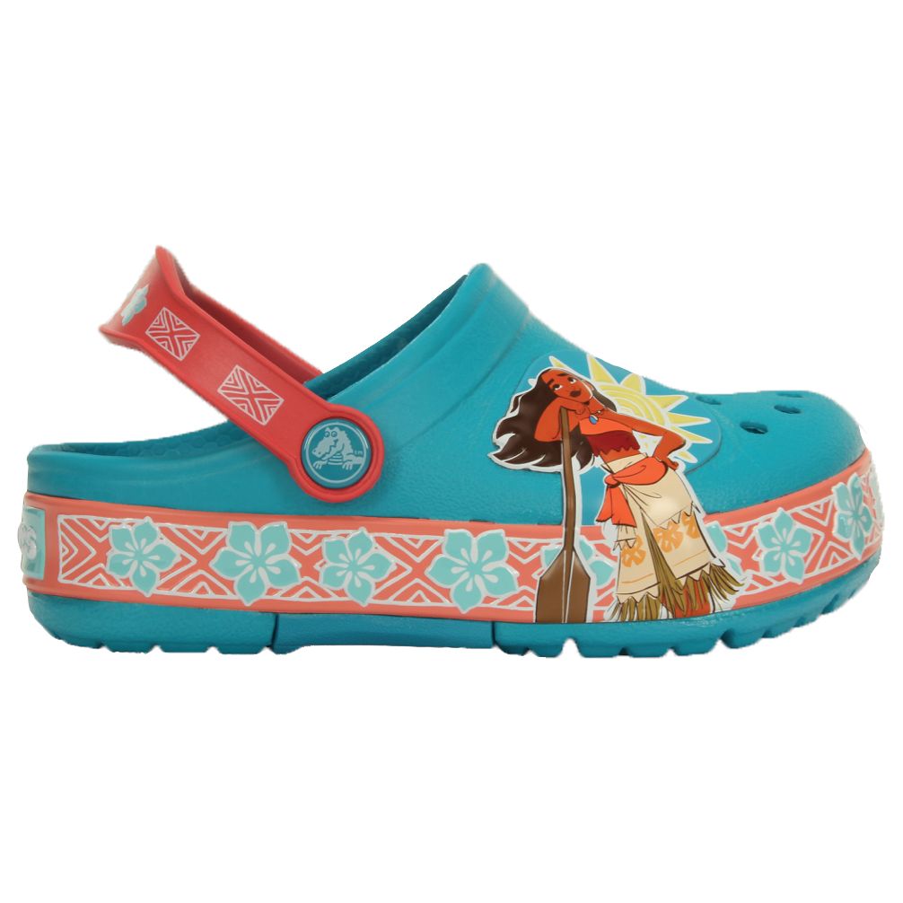 moana crocs