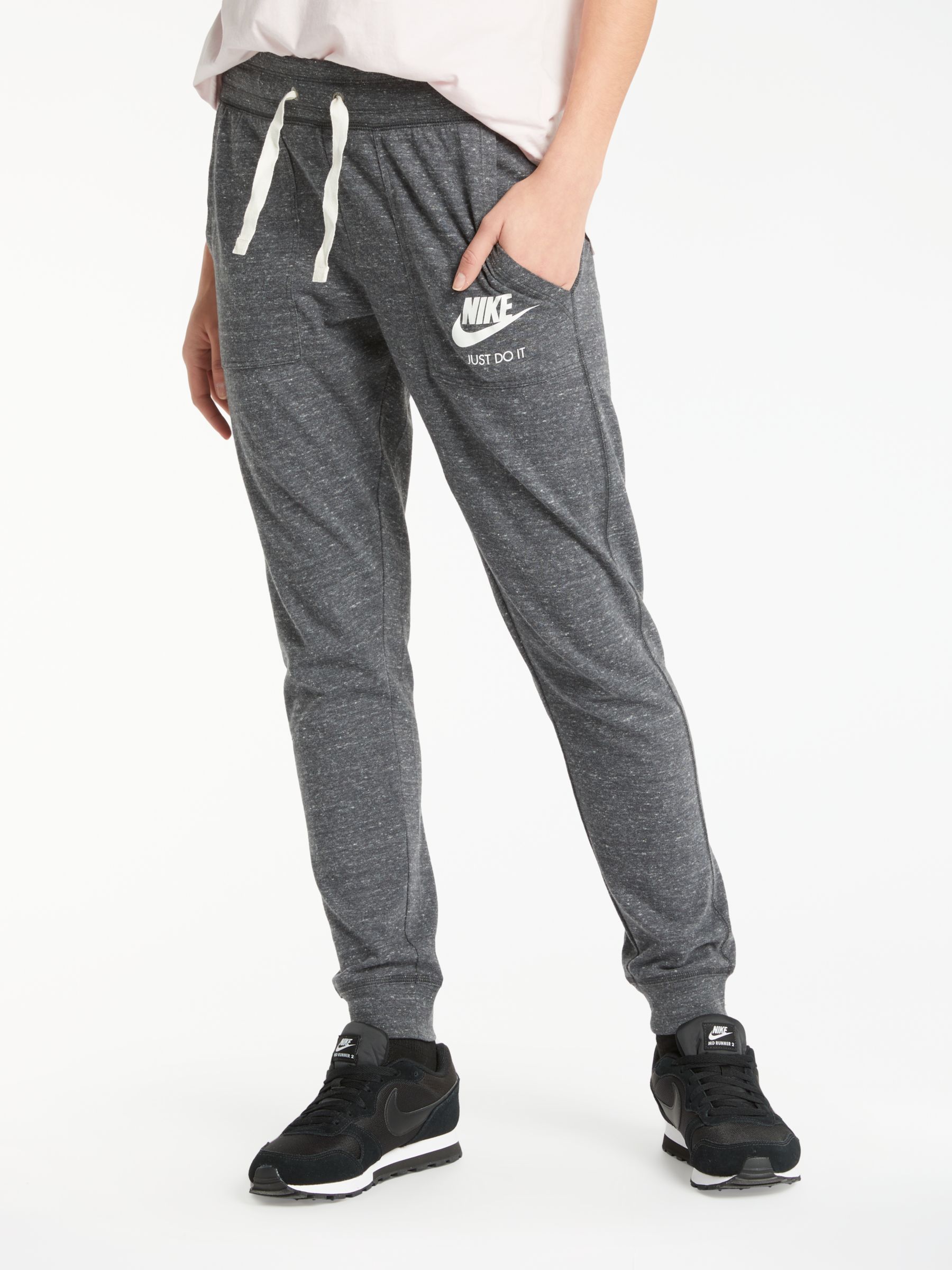nike tracksuit bottoms womens