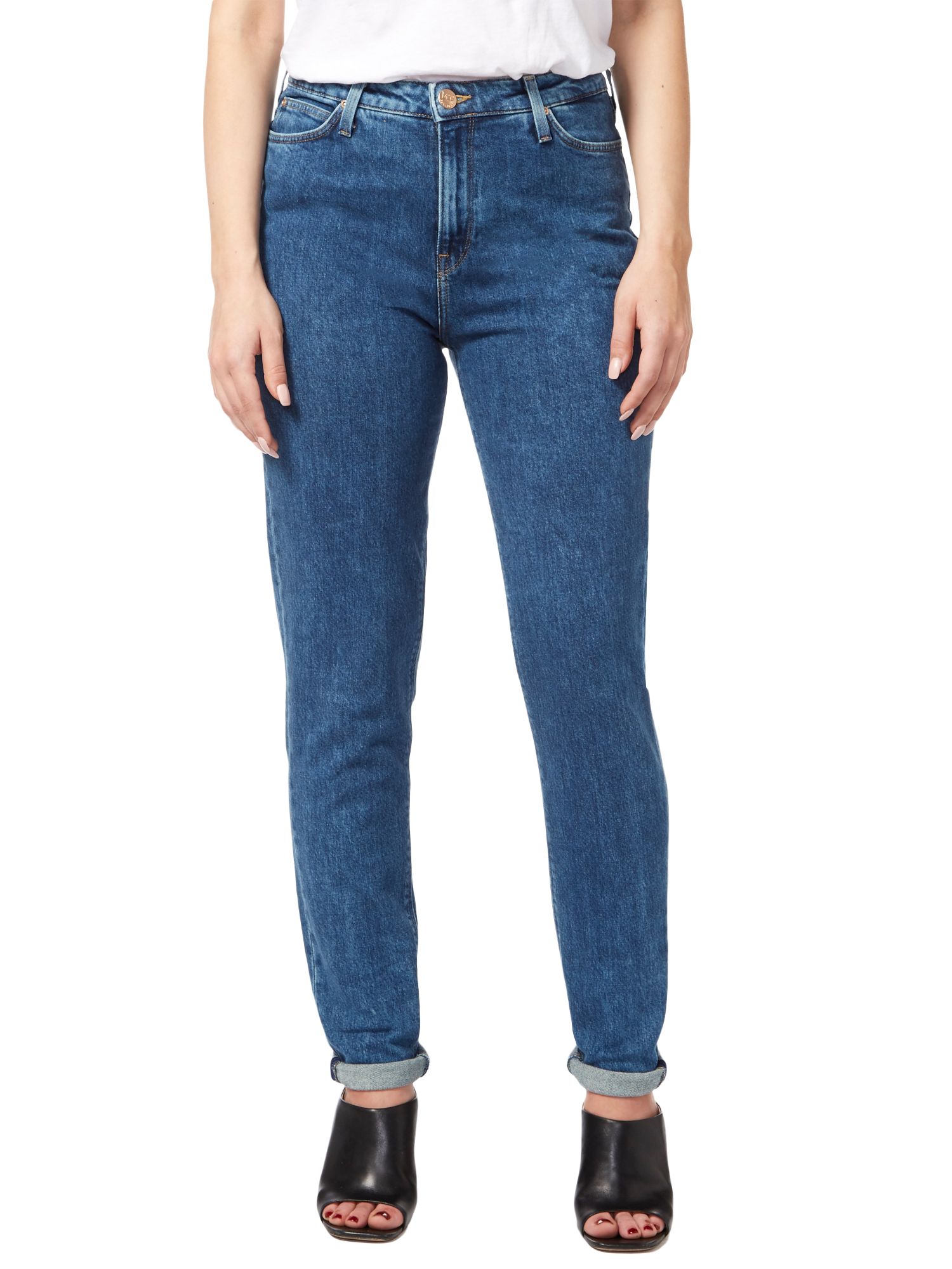 mom tapered jeans