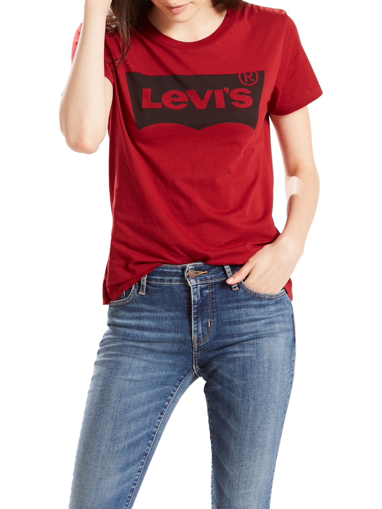 red levis shirt