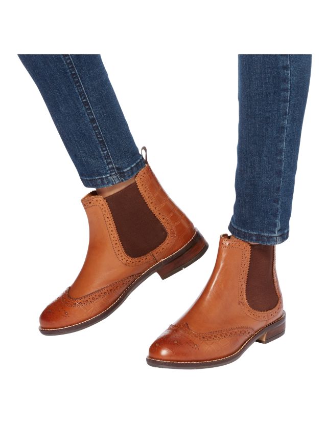 Dune quenton deals brogue chelsea boots