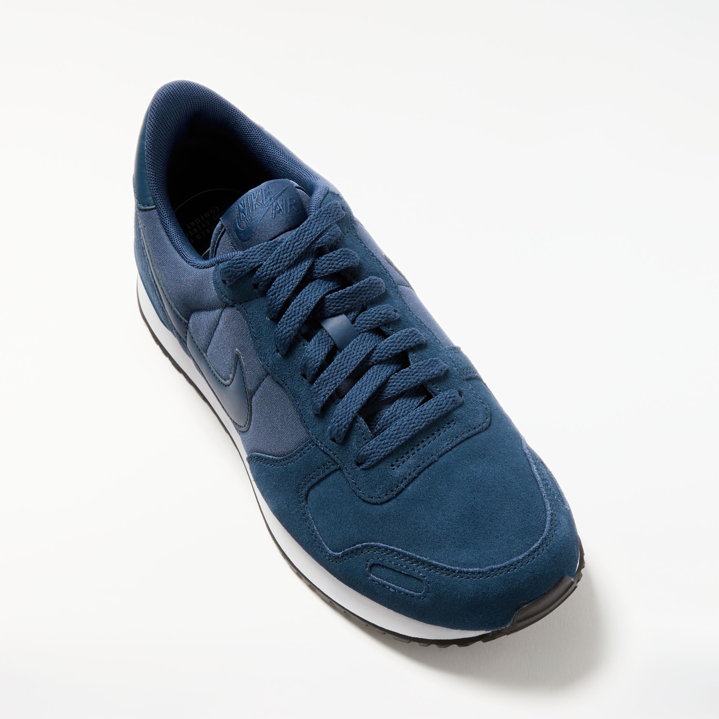 mens nike trainers navy