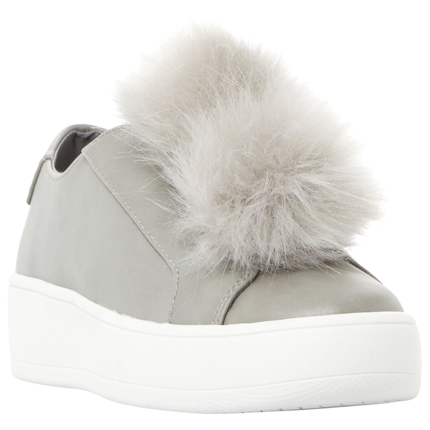 steve madden pom pom shoes