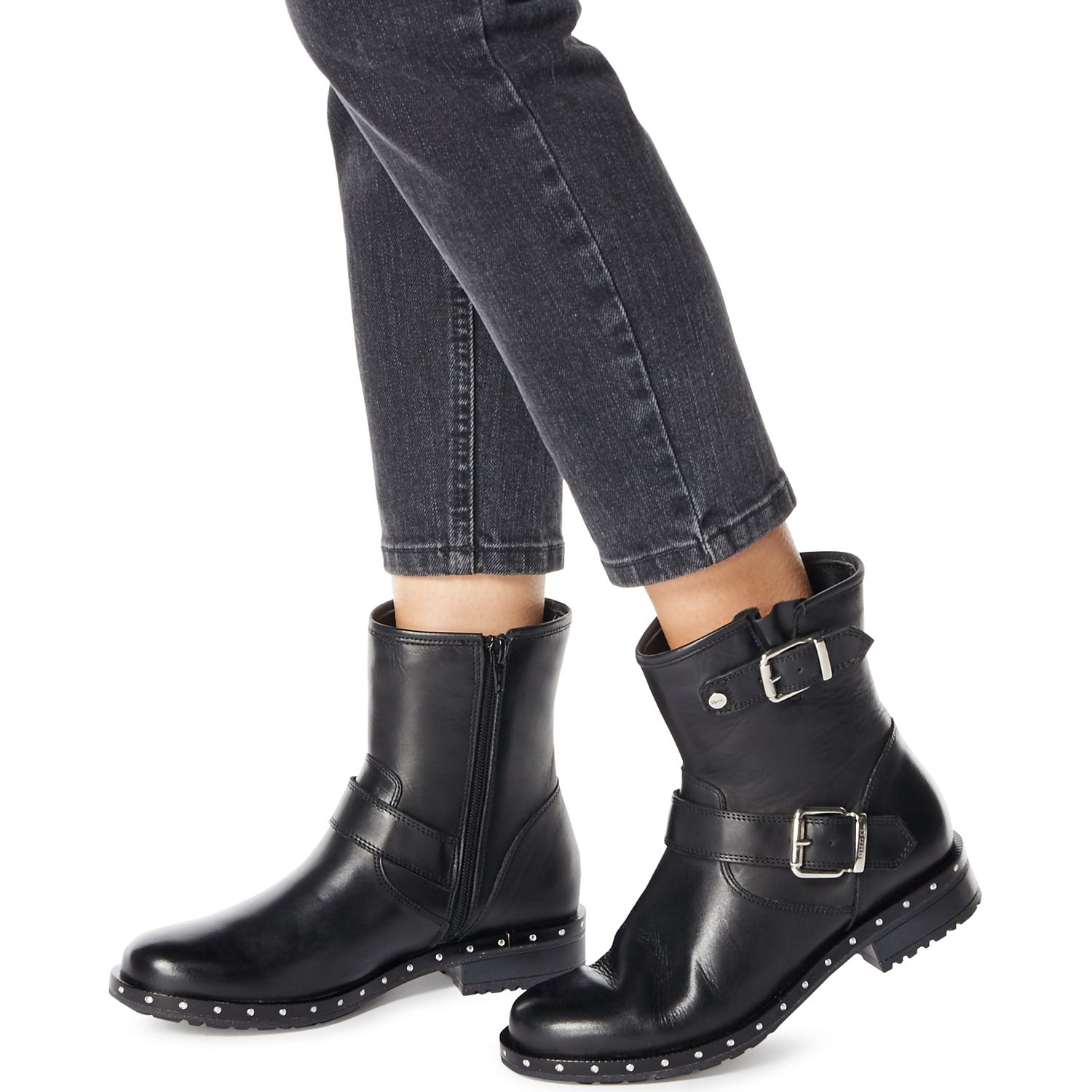 dark tan chelsea boots