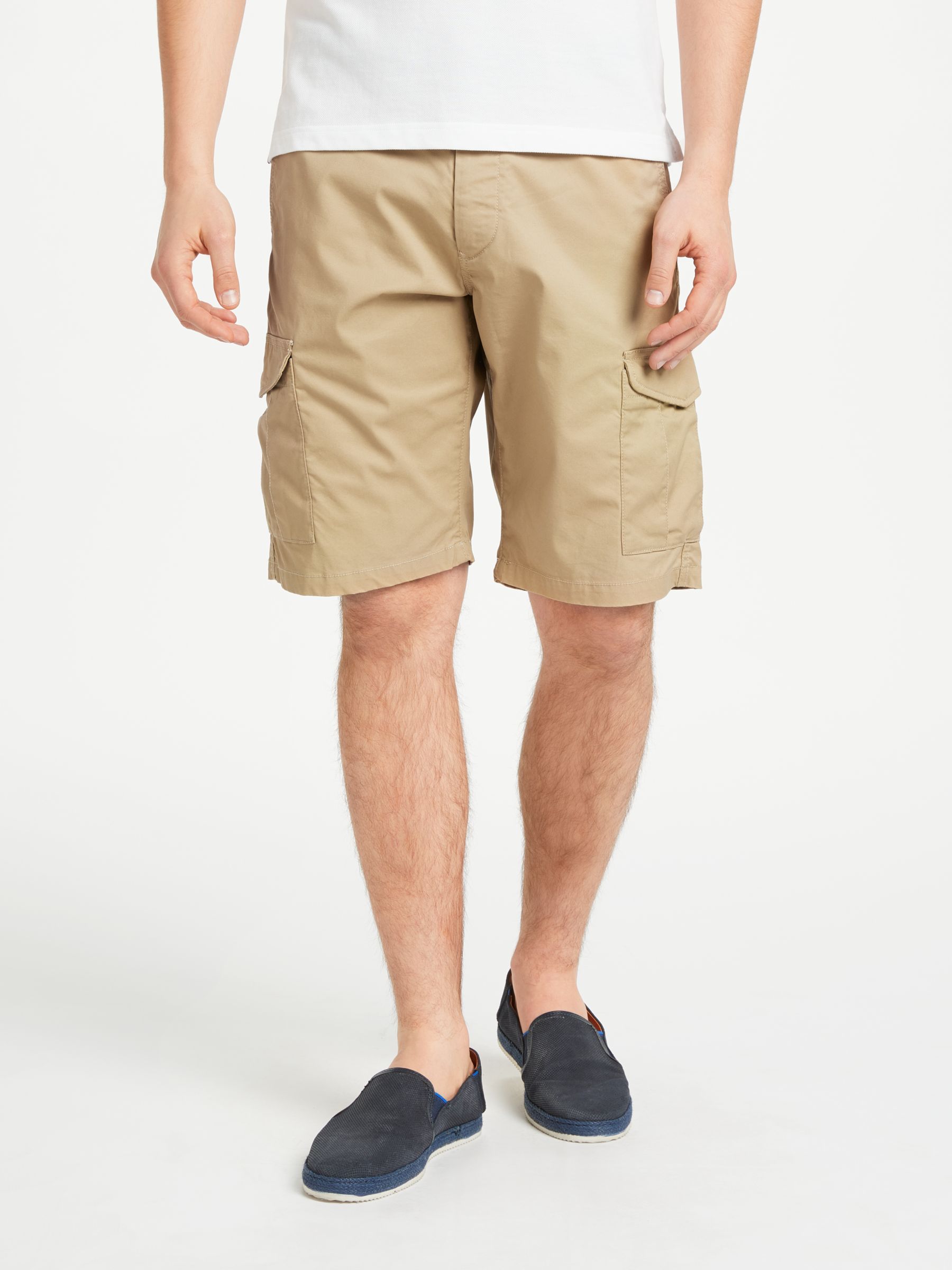 Gant Relaxed Belted Cargo Shorts, Stone, 40R