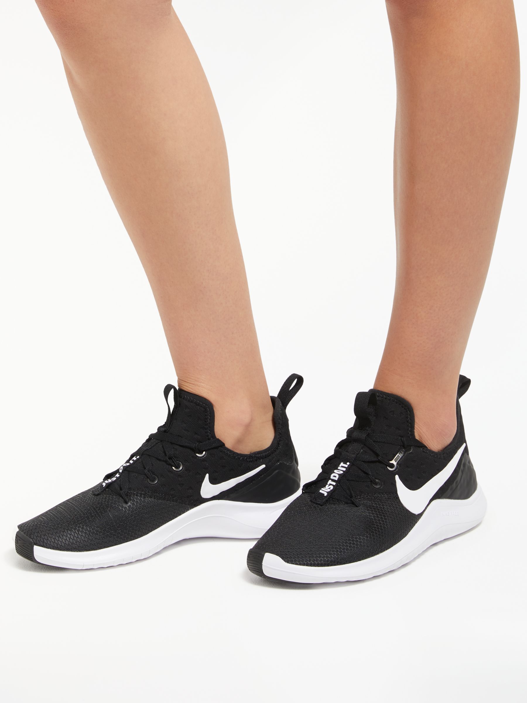 nike training free tr 8 trainers in black
