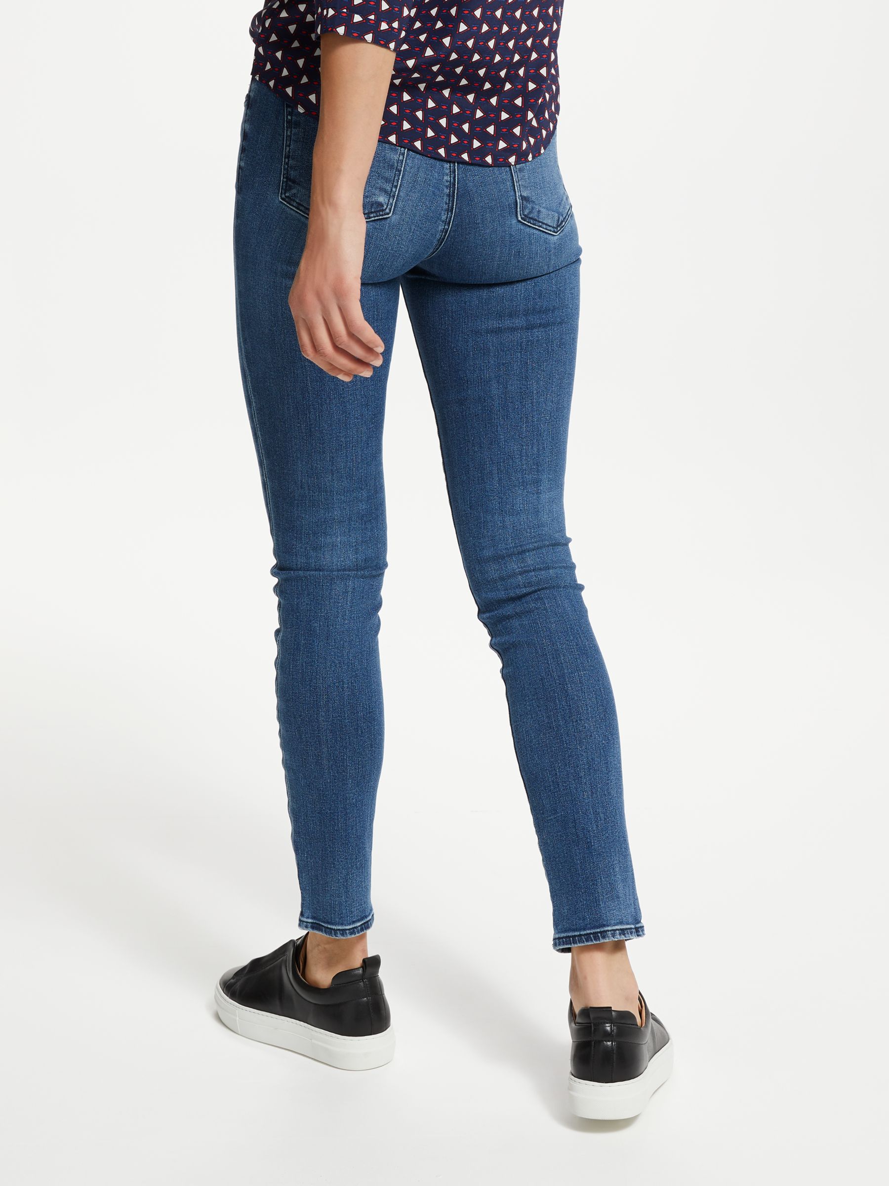 811 mid rise skinny jeans