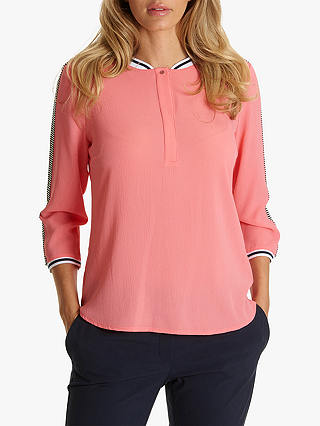 Betty & Co. Sporty Top