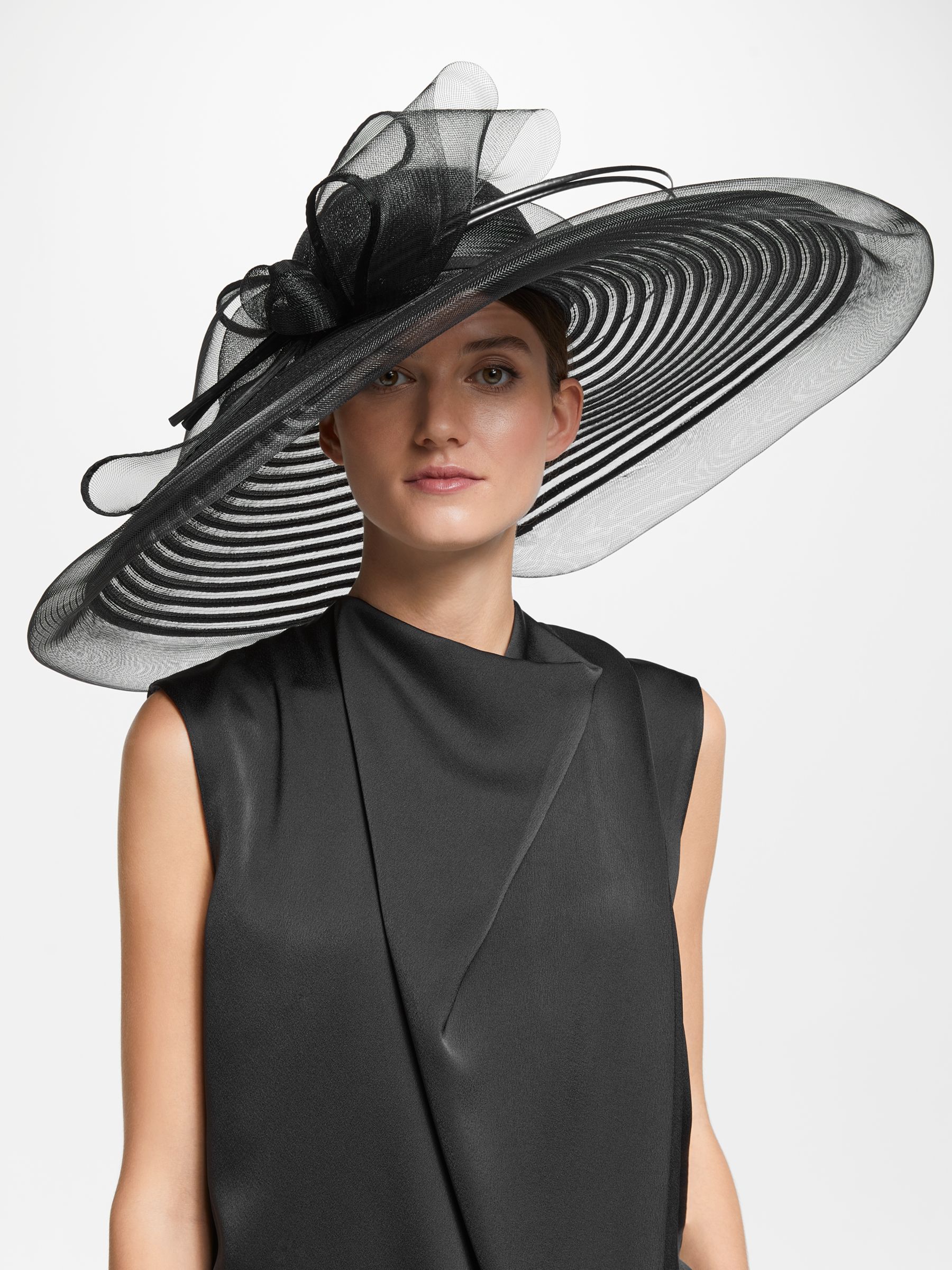 black occasion hat