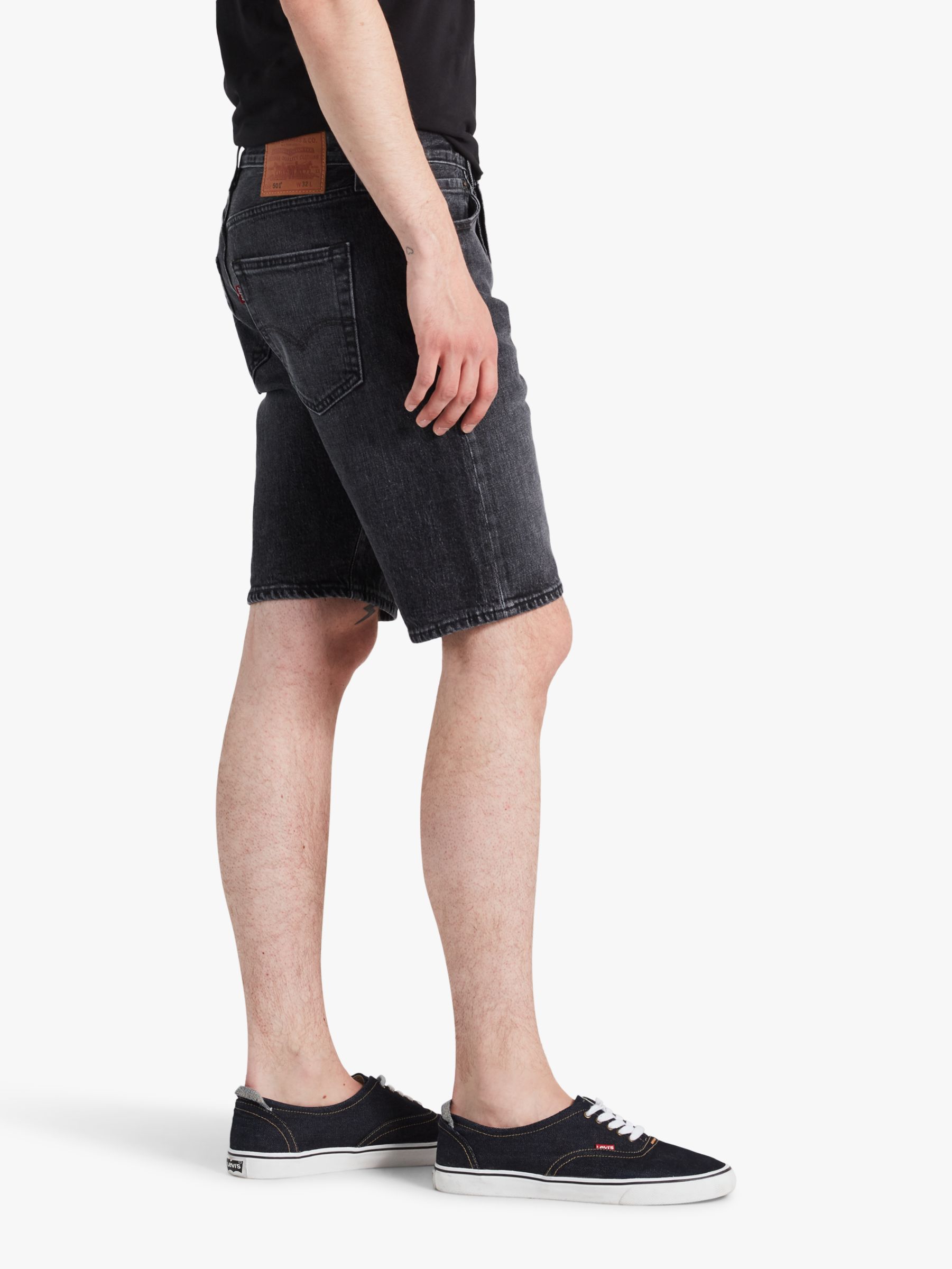 levi's 501 hemmed shorts