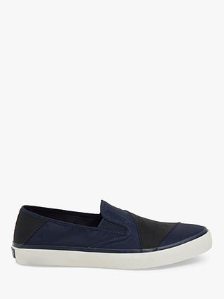 Sperry Captain's Slip On BIONIC Trainers