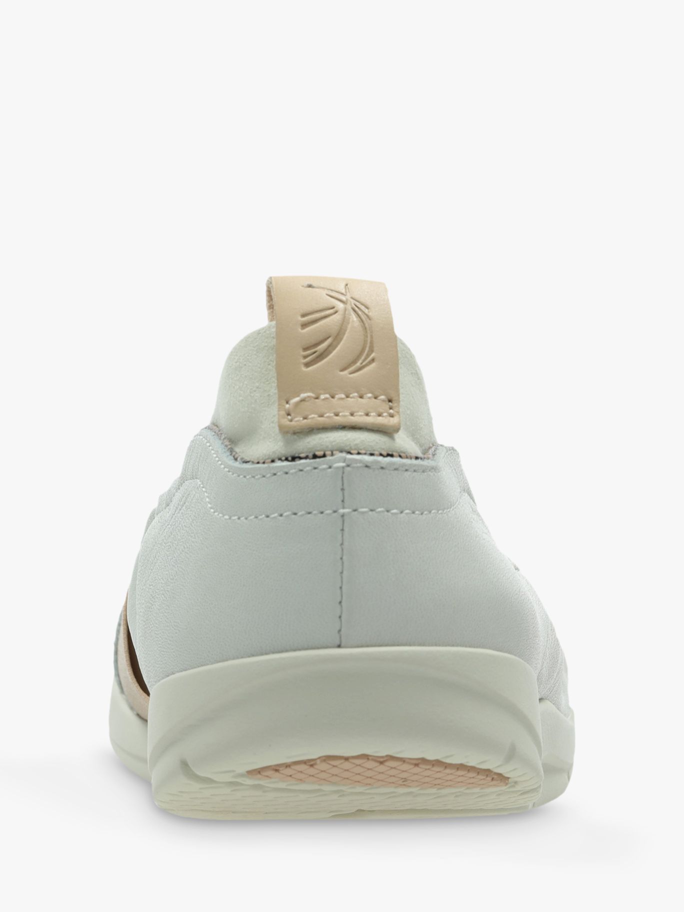 clarks tri adapt sporty pumps