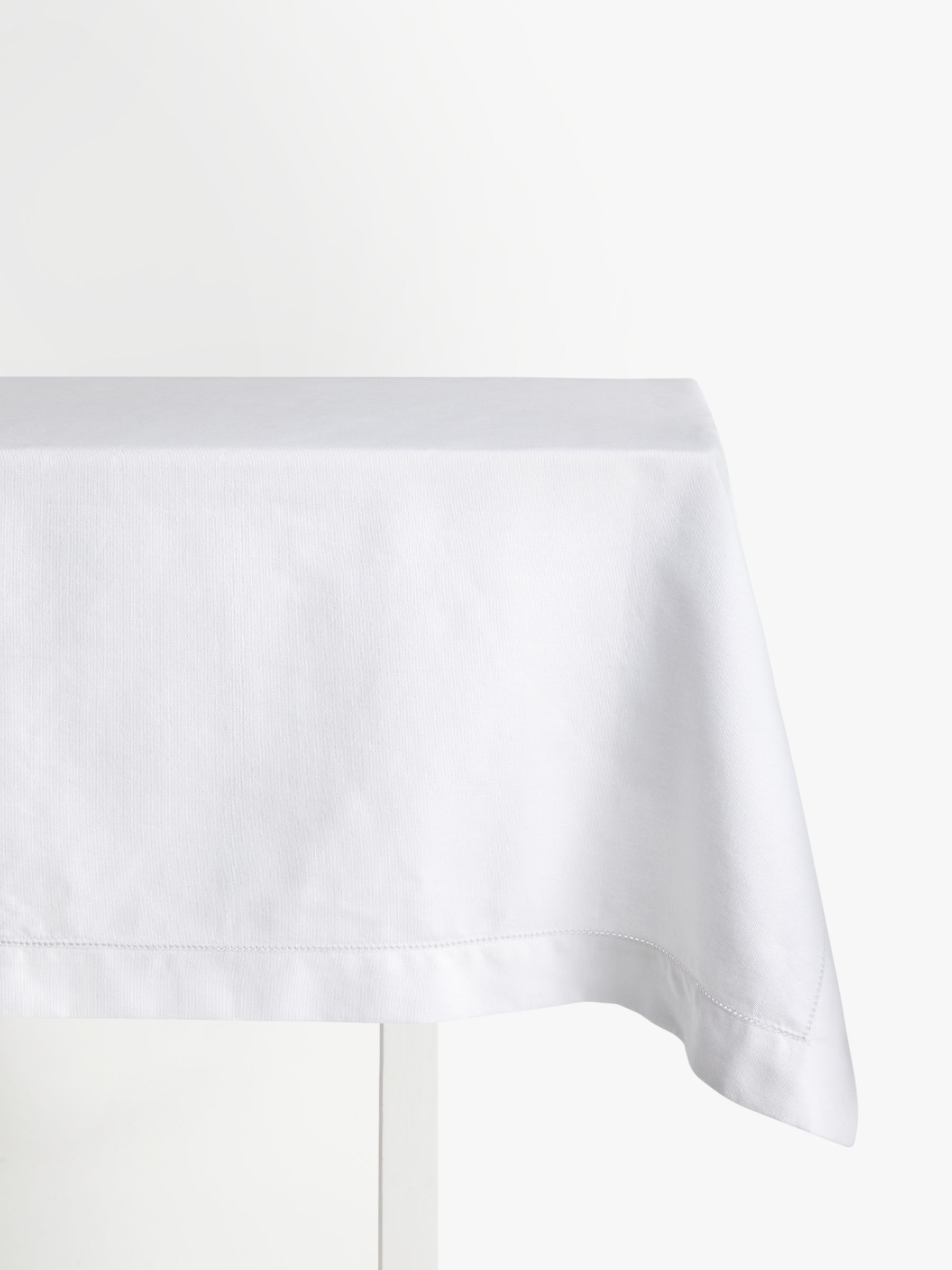 John Lewis & Partners Hem Stitch Cotton Tablecloth review