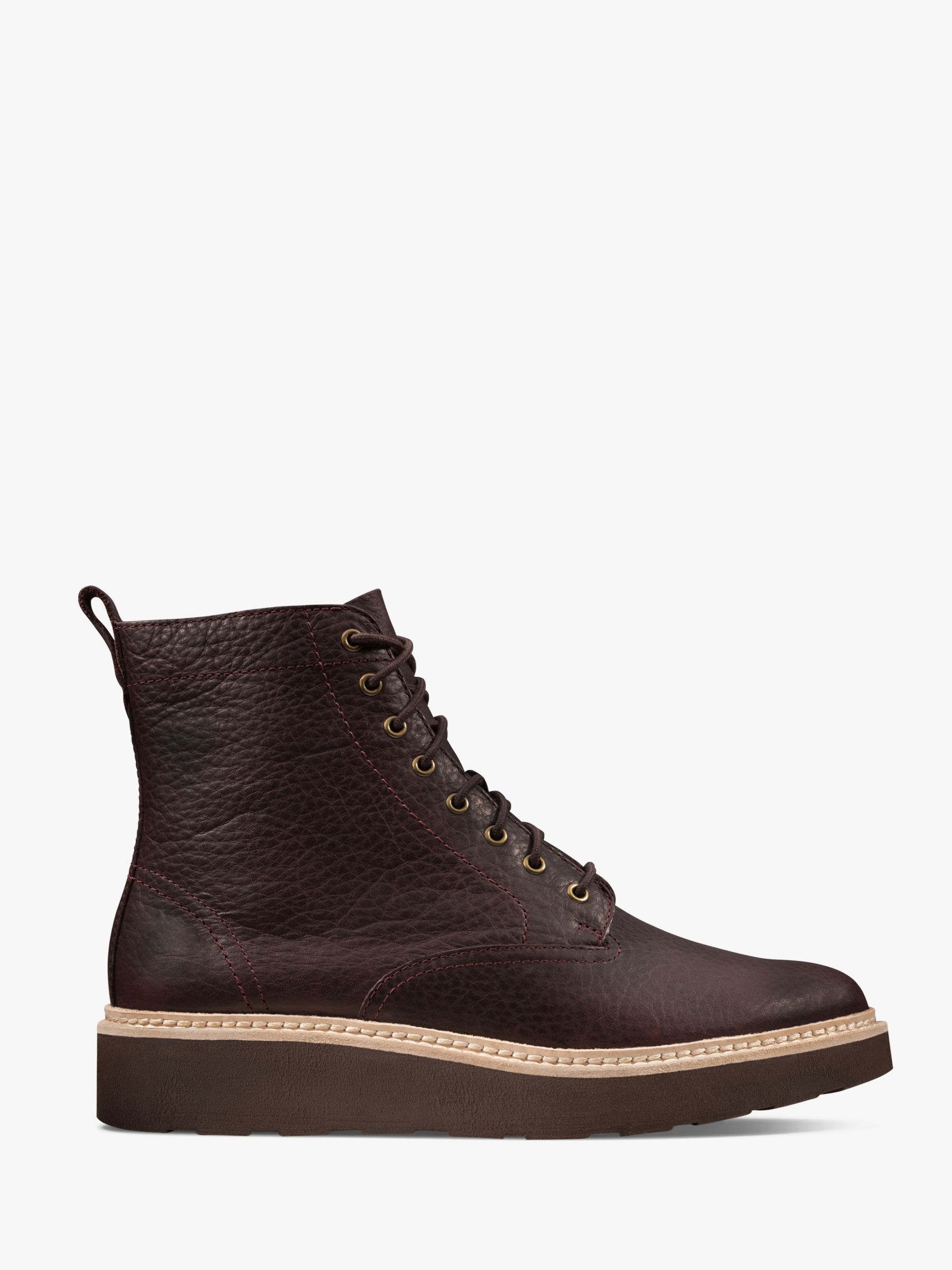 clarks trace pine boots