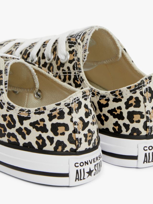 Childrens leopard best sale print converse