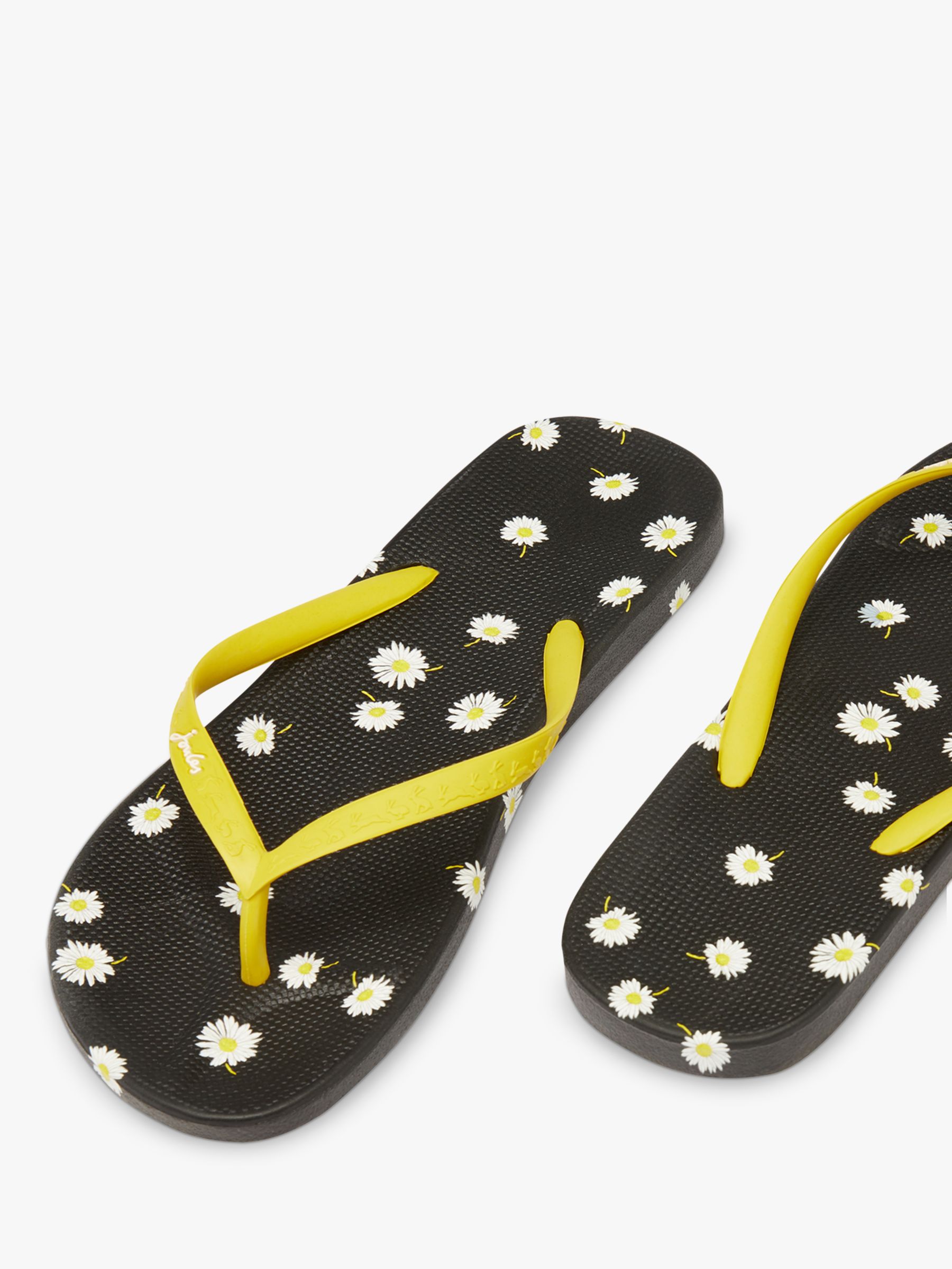 daisy flip flops uk