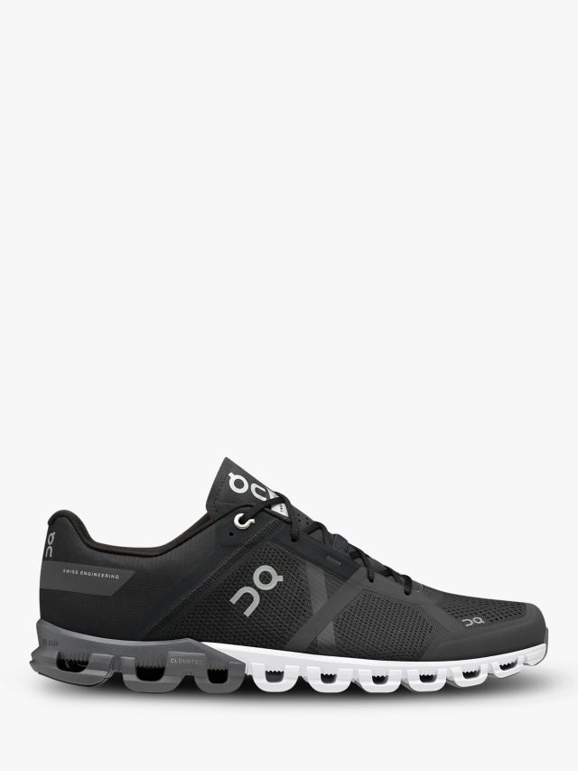 On cloud hot sale trainers mens