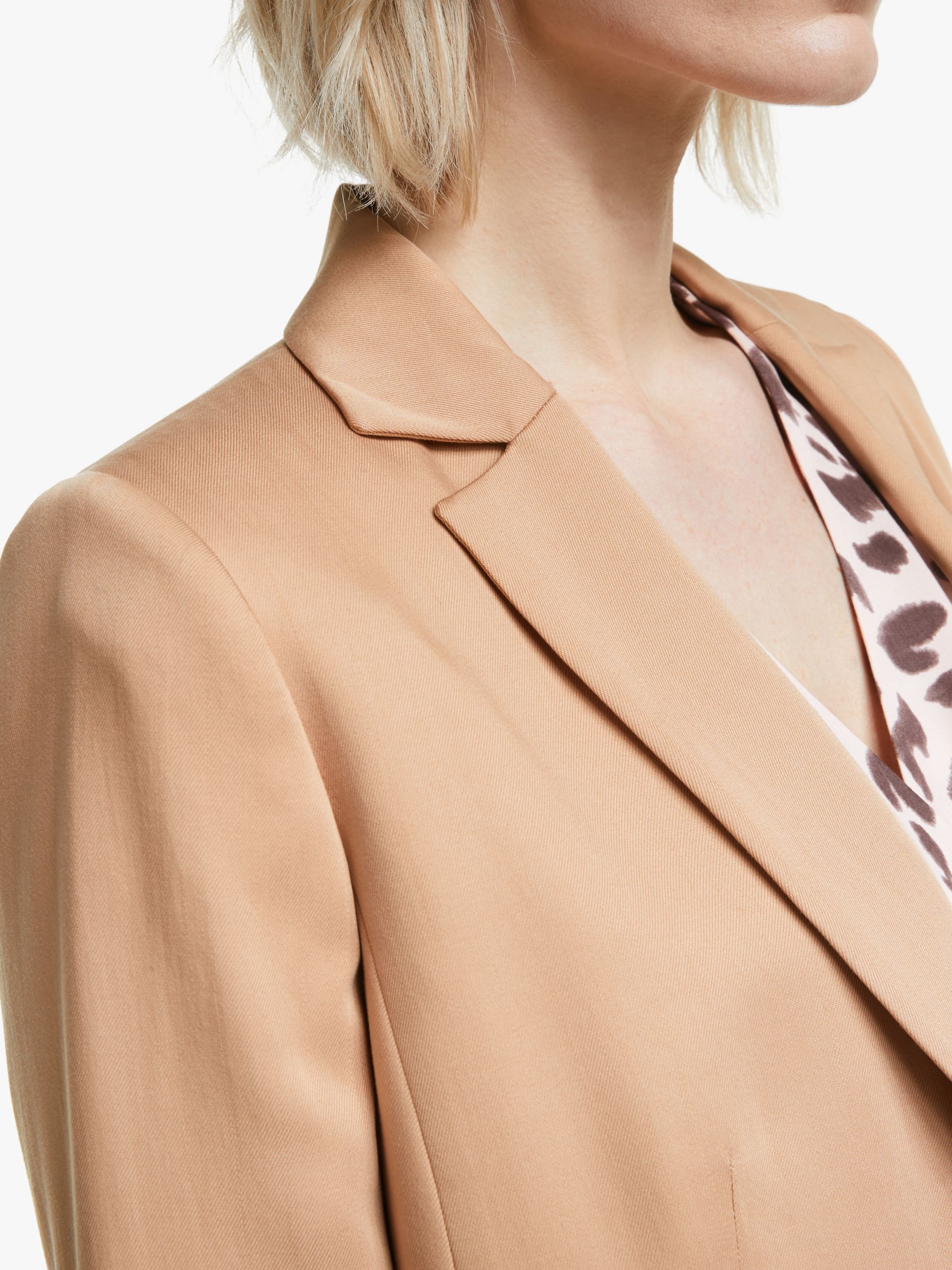 next camel blazer