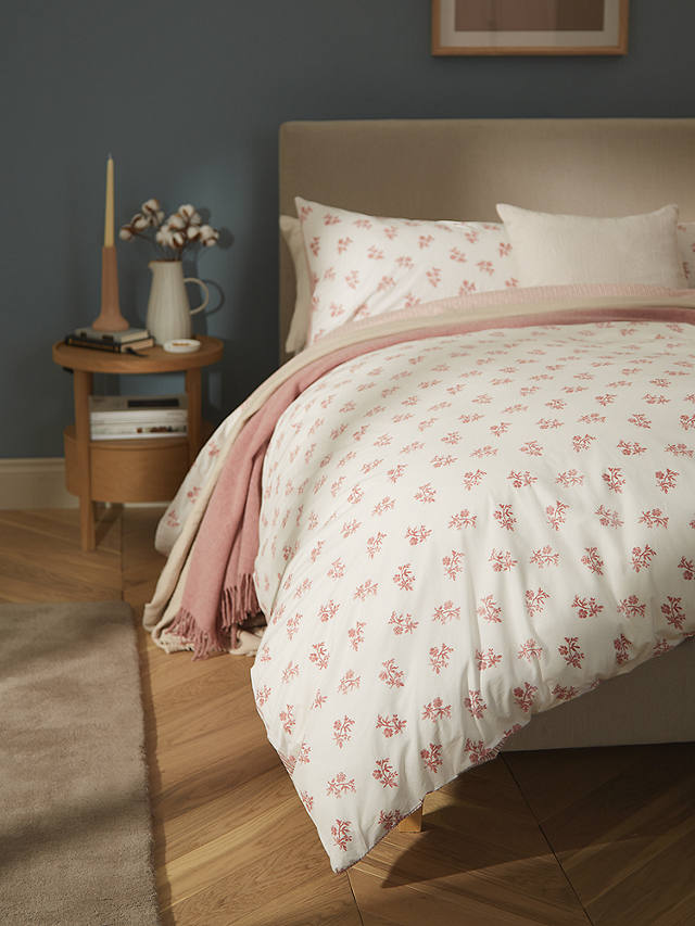 Mirielle Organic Cotton Duvet Cover Set, Can You Put A King Duvet On Double Beds