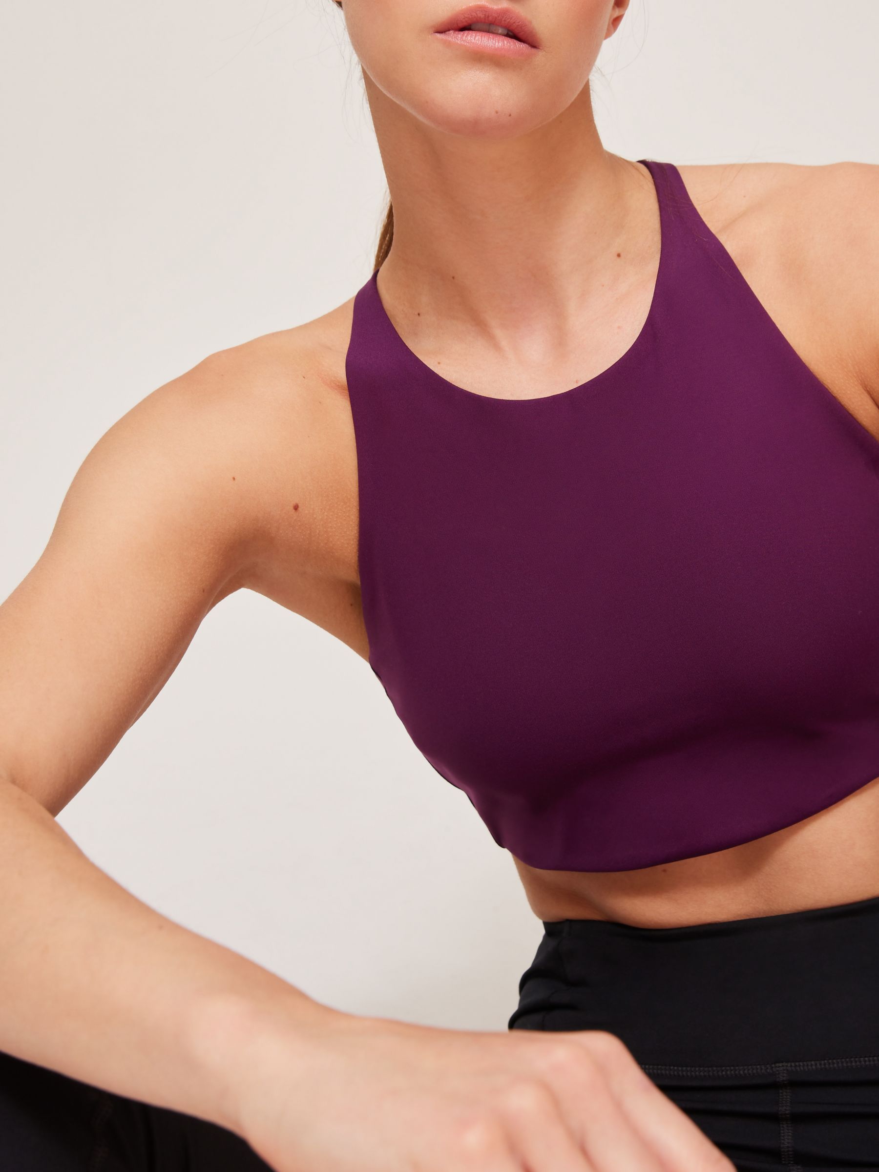 Topanga sports Bra - Made from recycled plastic bottles