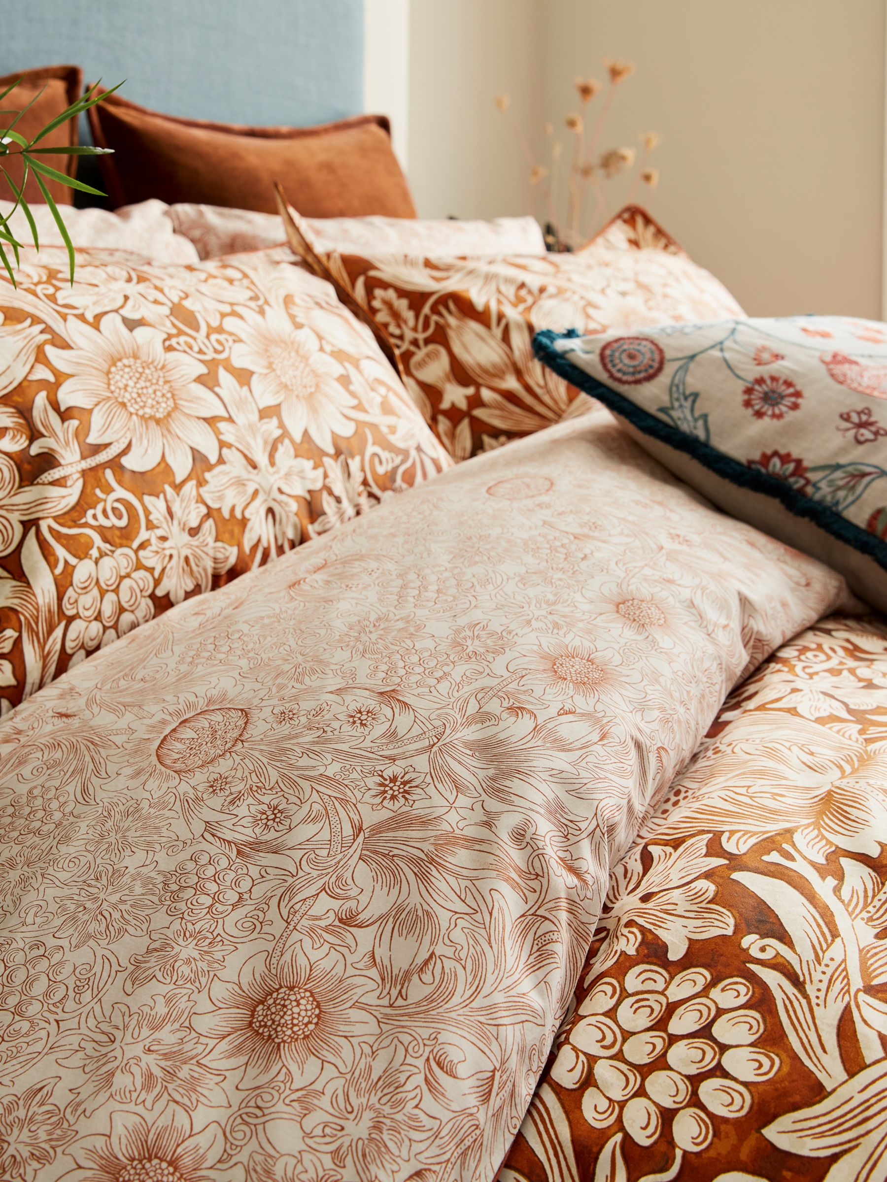 Morris & Co. Sunflower Cotton Bedding