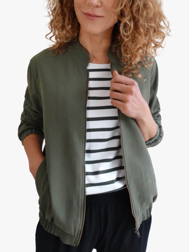 Light green bomber jacket clearance womens