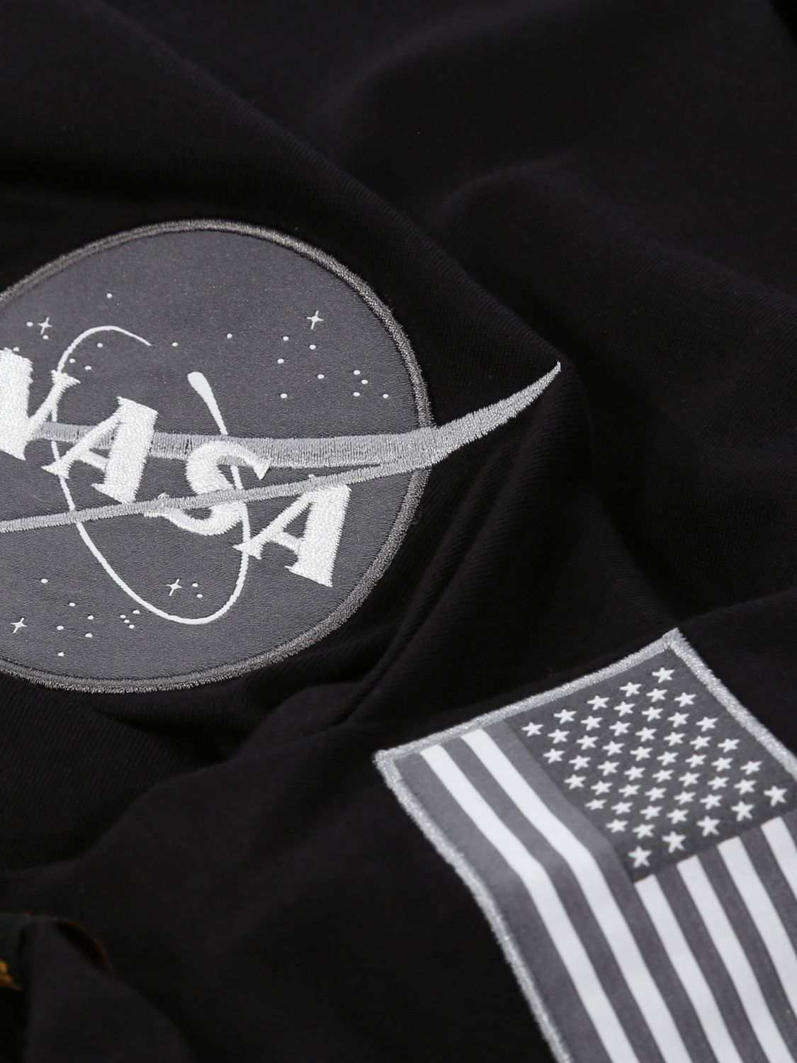 Alpha Industries X NASA Space Shuttle Logo Crew Neck T-Shirt, Black, XS