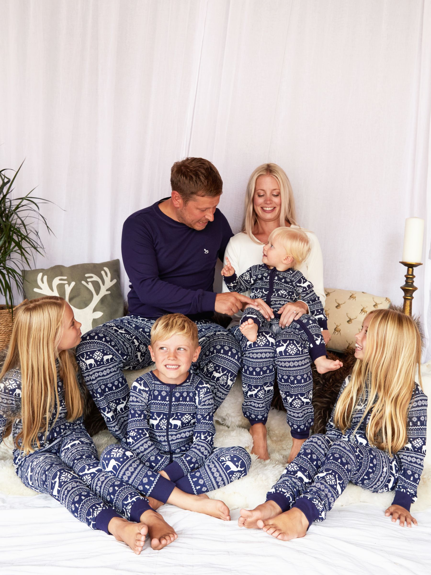 Unisex Kids Matching Family Long Sleeve Christmas Snug Fit Cotton