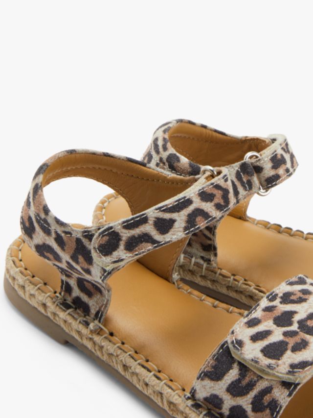 Kids on sale leopard sandals