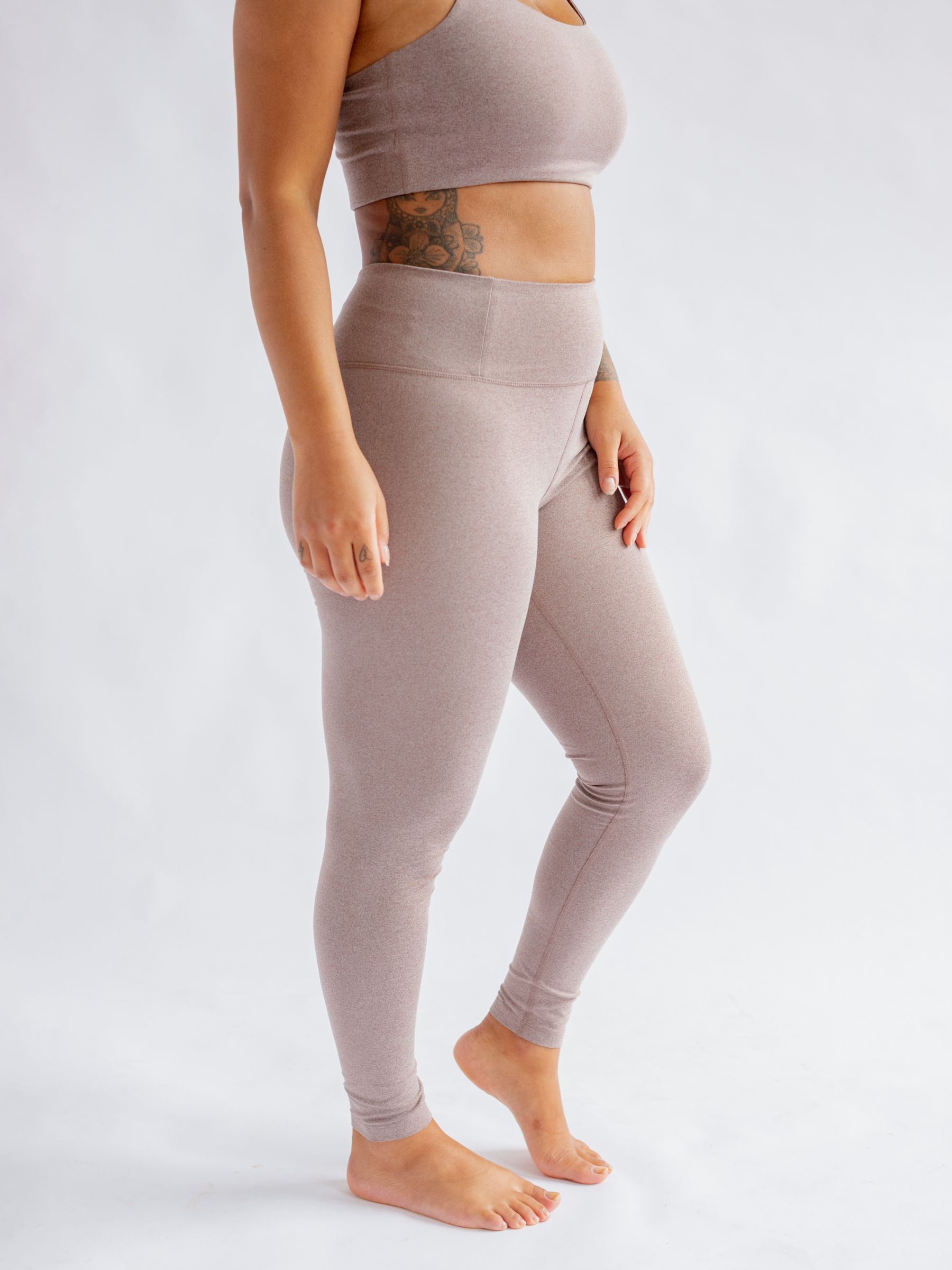 Girlfriend Collective Float High Rise 7/8 Leggings, Heather Cocoon, M