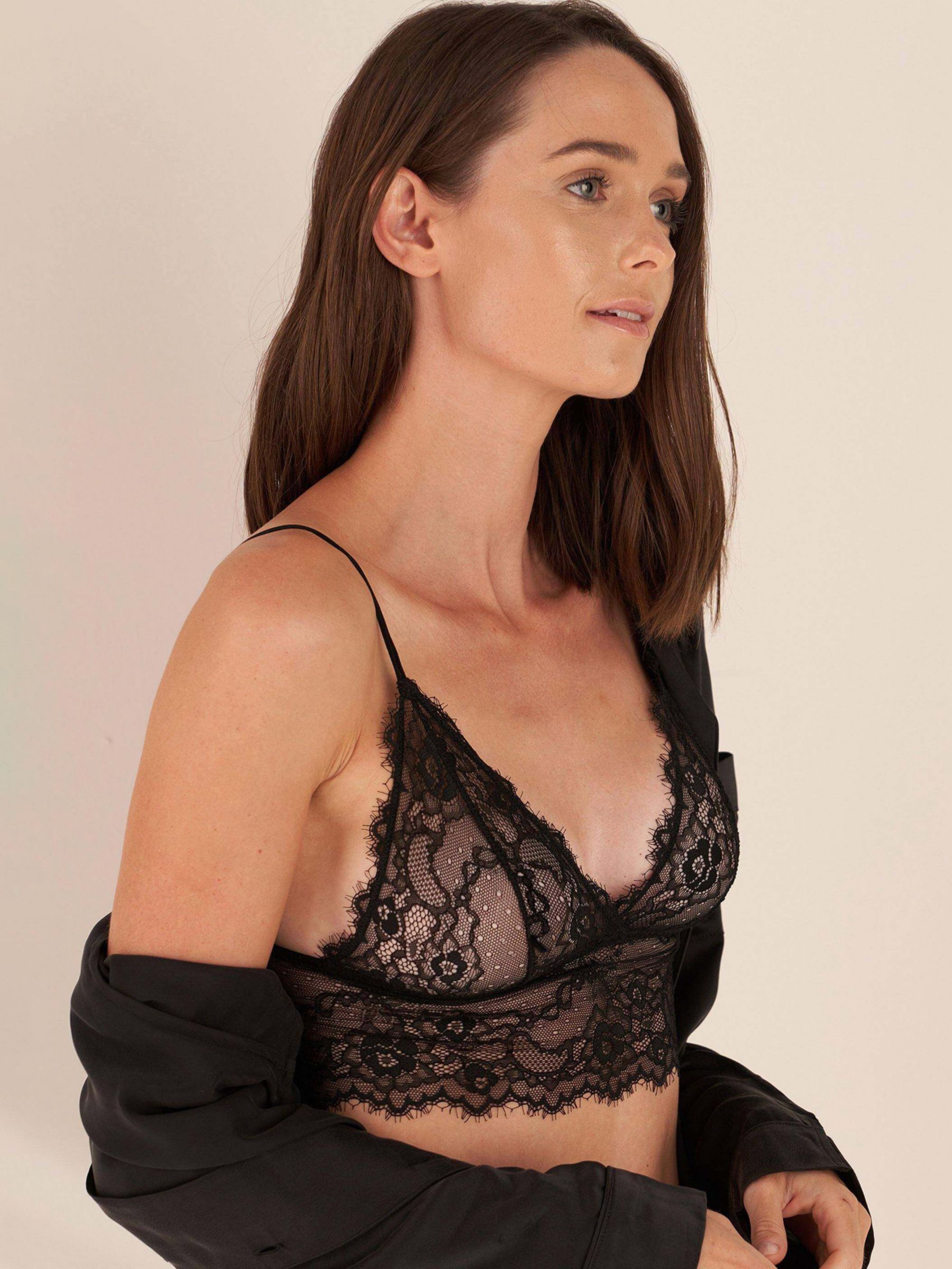 Women Bralette with lace Black