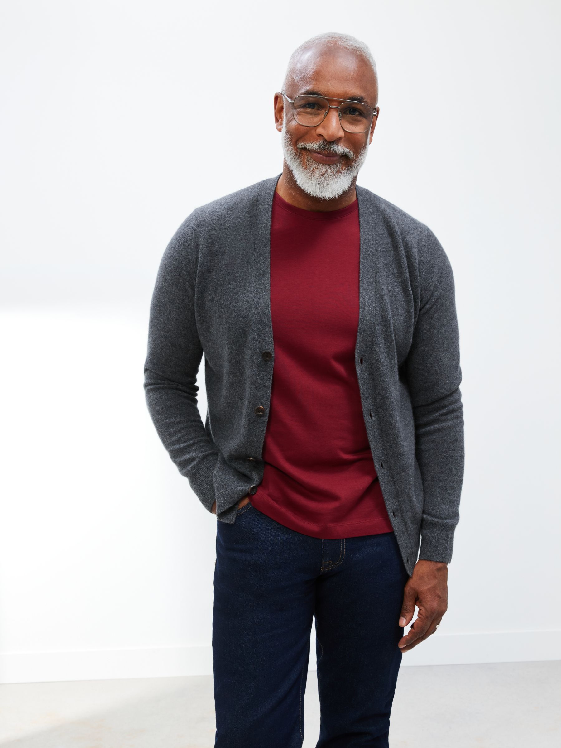 Jumpers, Cardigans & Cashmere Sweaters for Men
