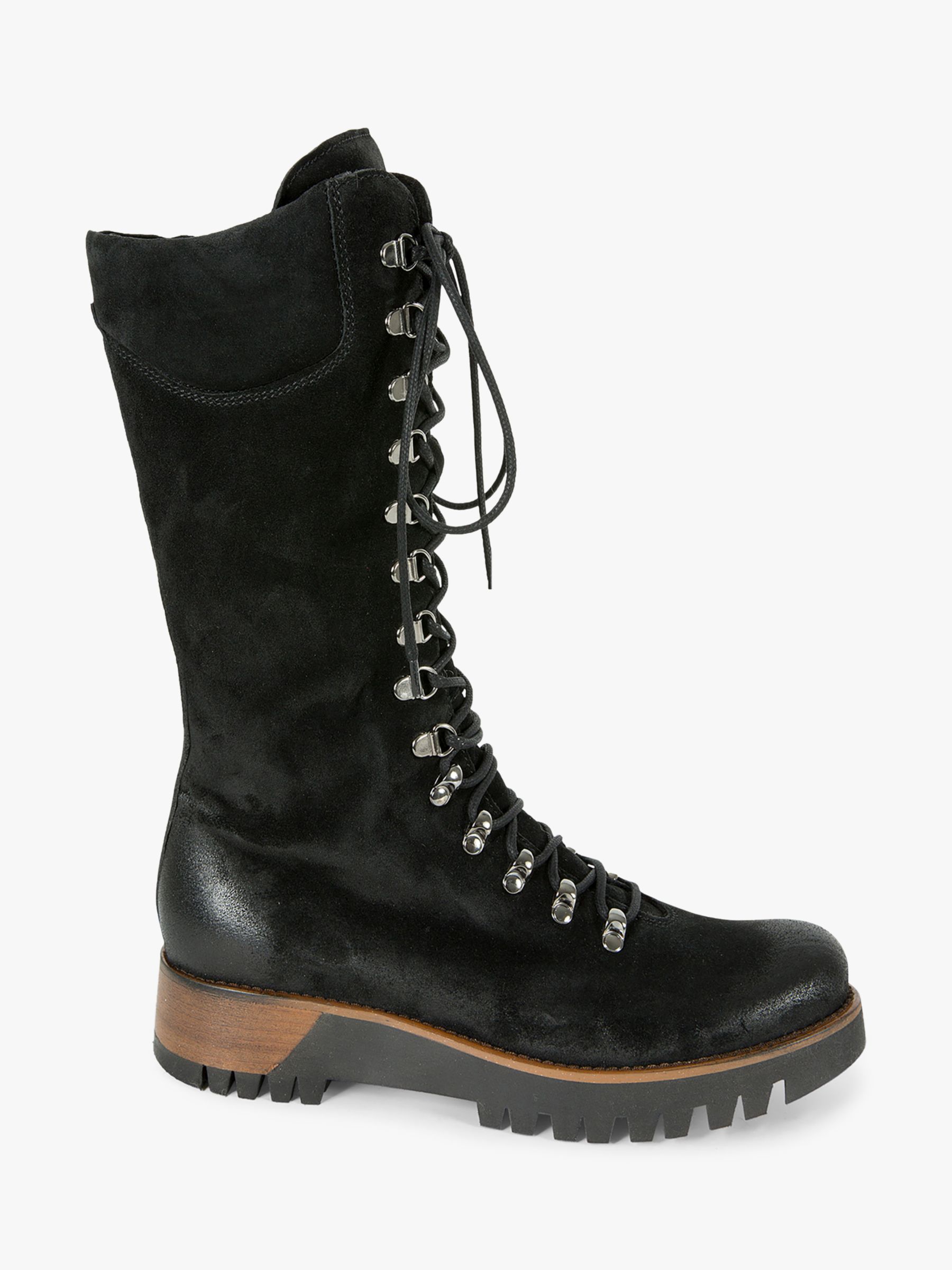 wilderness boots ladies