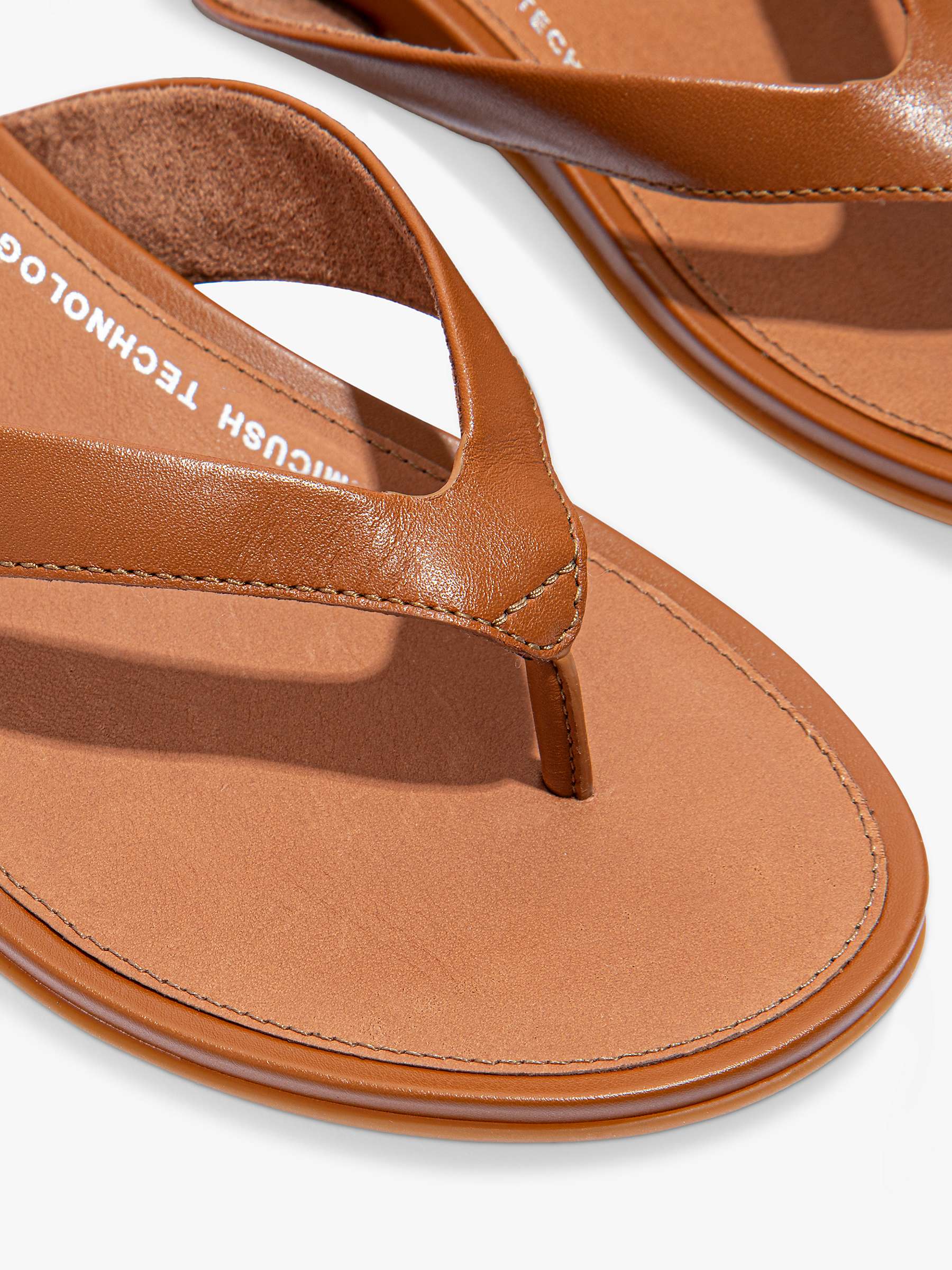 chanel leather flip flops size