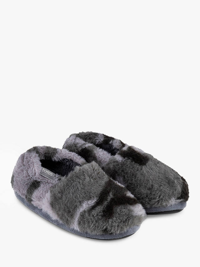 totes Kids' Camouflage Slippers