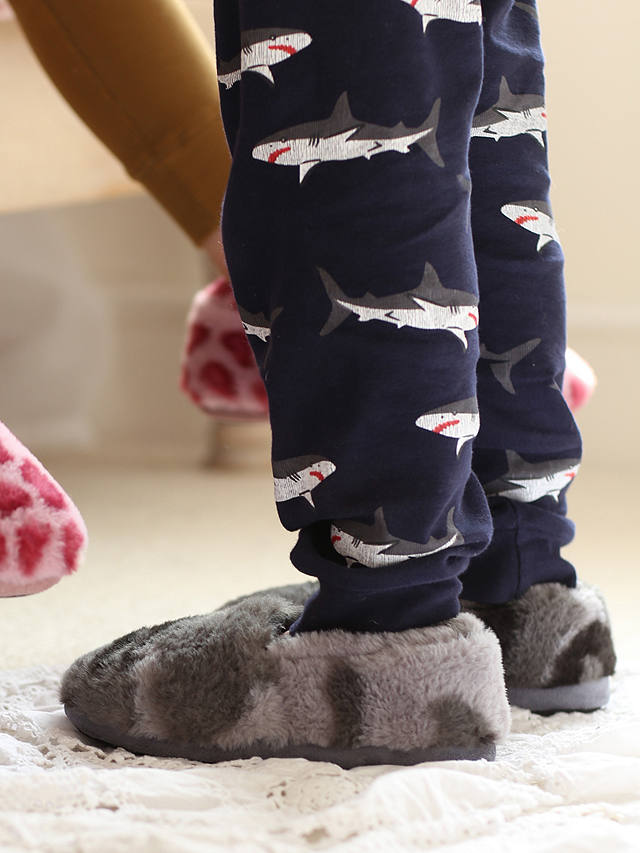 totes Kids' Camouflage Slippers