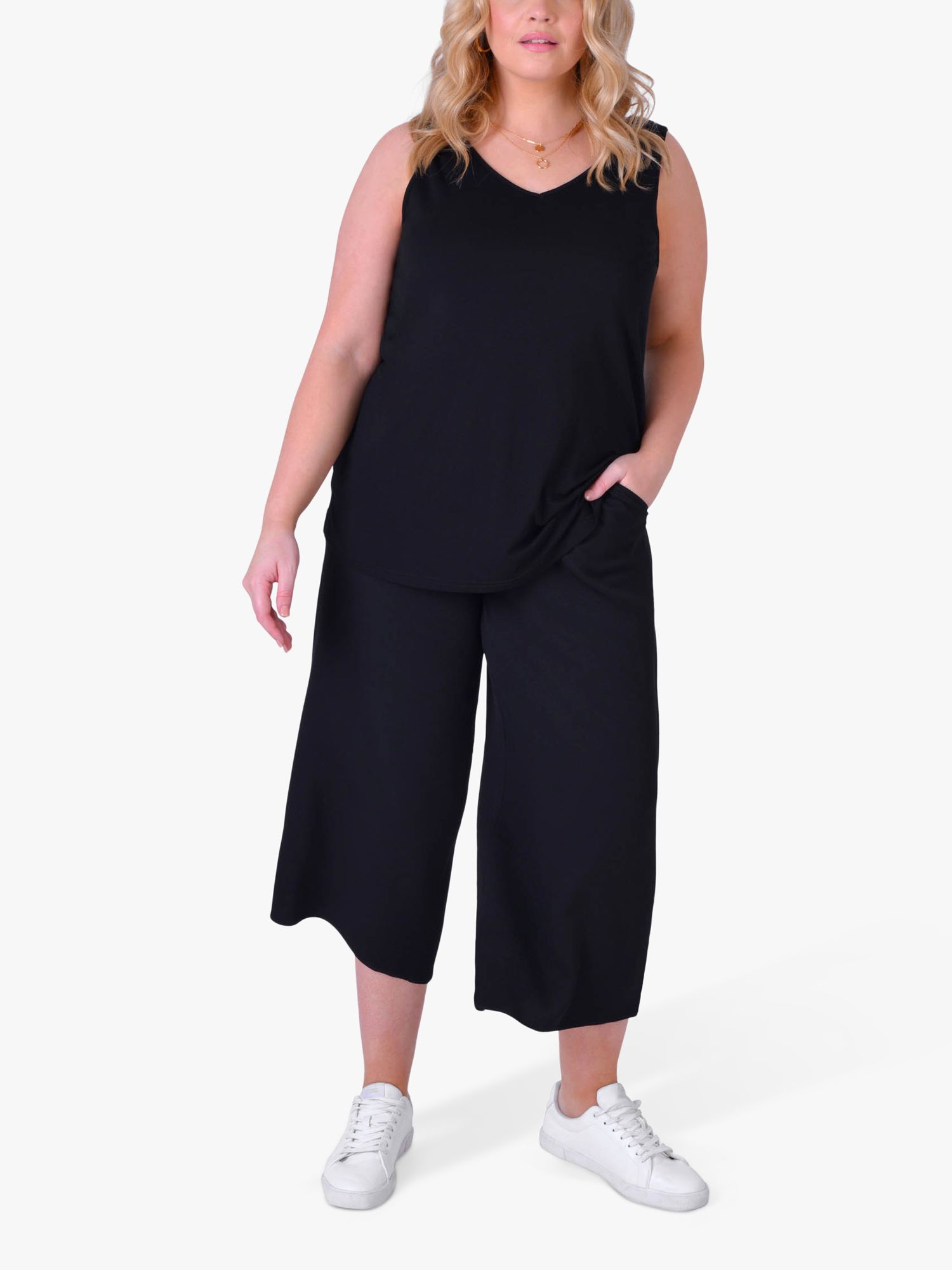 Live Unlimited LIVE by Cropped Trousers, Black 14 female 100% viscose
