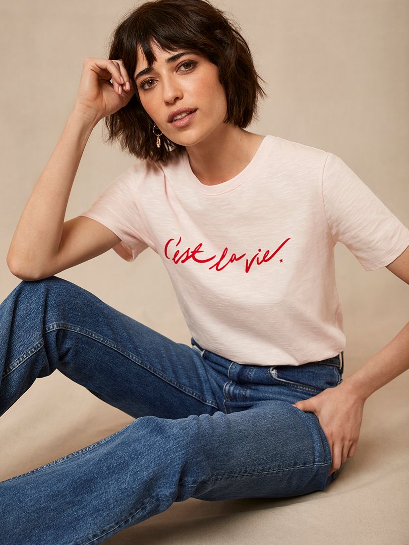 C'est La Vie White Graphic Tee - Boutique Graphic Tees – Shop the Mint