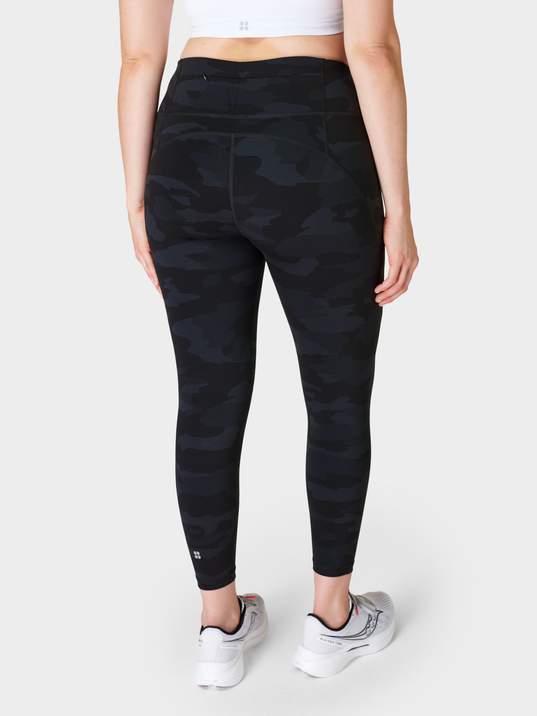 Anyone have the Incognito Camo leggings that can share review/pics